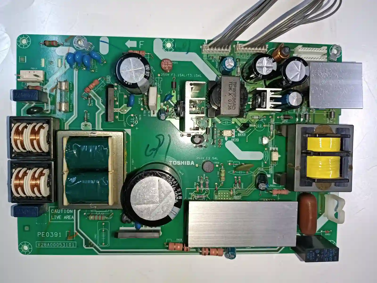 PE0391 , V28A00053101 TOSHIBA POWERBOARD